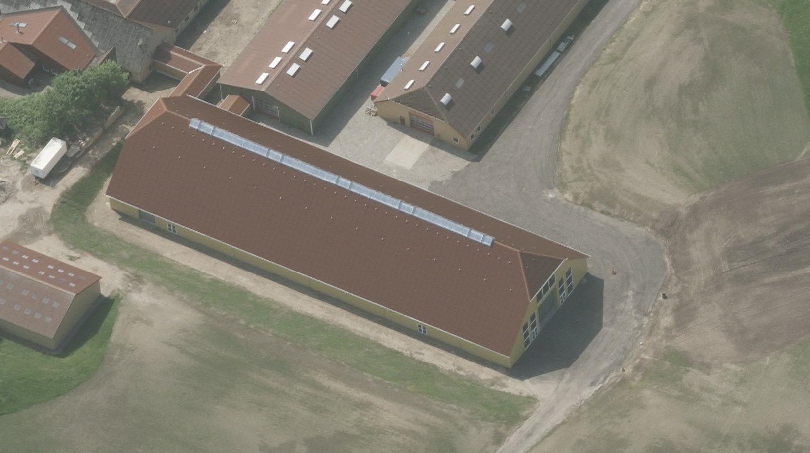 H Oblique 2021 Raw Blok 83 38 Image Jpeg 003 0033 2021 83 38 3 0033 00001336Red